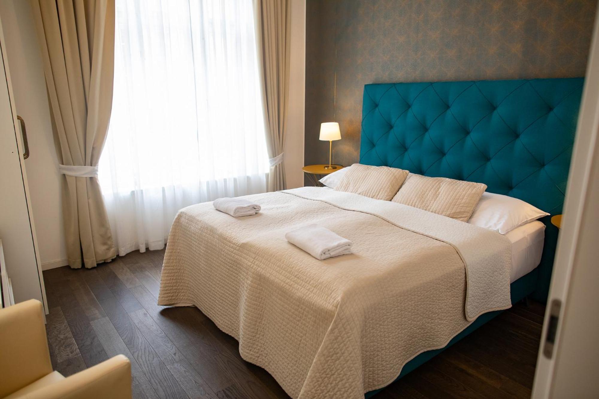 Luxury Modern Designed Oldtown Apartamento