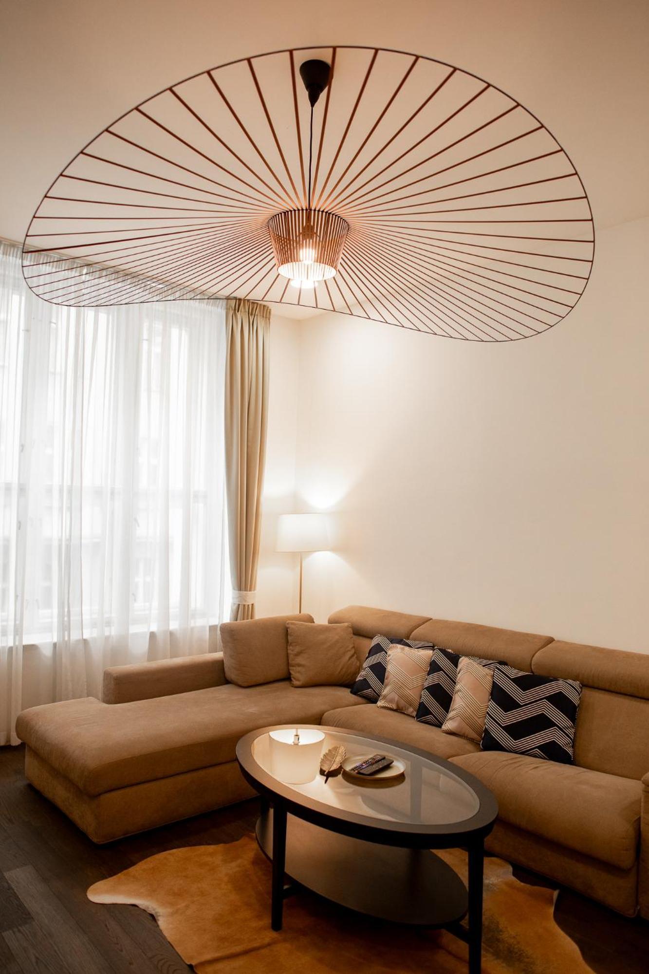 Luxury Modern Designed Oldtown Apartamento *